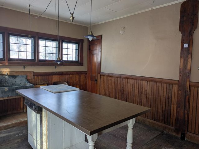 15 Bailey Avenue, Claremont, NH 03743