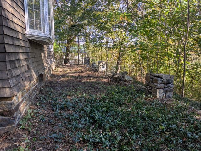 15 Bailey Avenue, Claremont, NH 03743