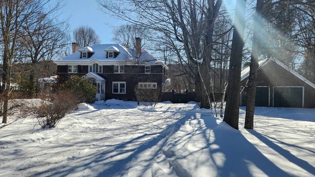 15 Bailey Avenue, Claremont, NH 03743