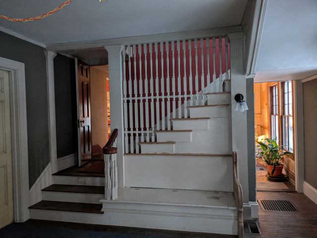 15 Bailey Avenue, Claremont, NH 03743