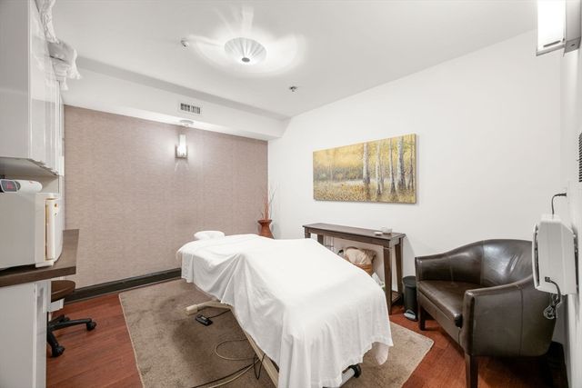 1776 Massachusetts Ave 2B, Cambridge, MA 02140