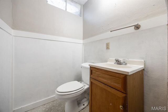 220 Anderson Lane, Belleville, IL 62221