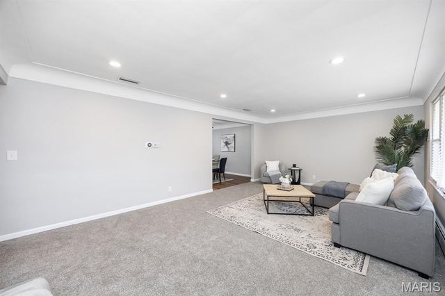 220 Anderson Lane, Belleville, IL 62221