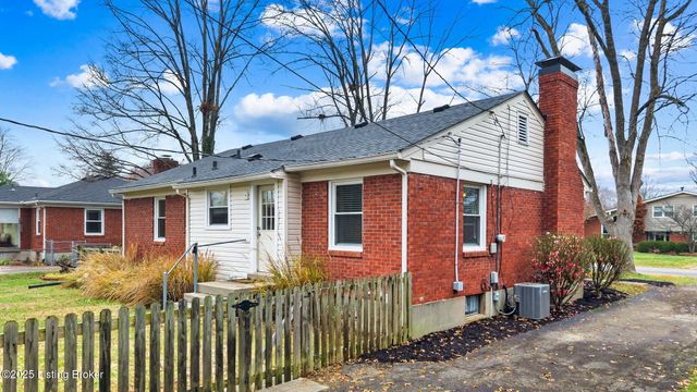 4312 Kinloch Rd, Louisville, KY 40207