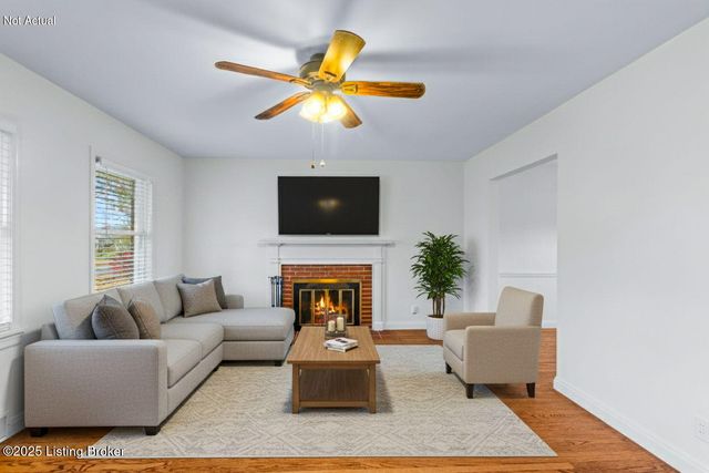 4312 Kinloch Rd, Louisville, KY 40207