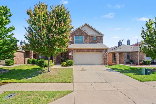 8909 Tenderfoot Lane, Aubrey, TX 76227
