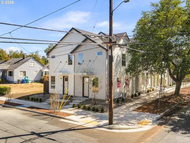 7694 N Montana Ave, Portland, OR 97217