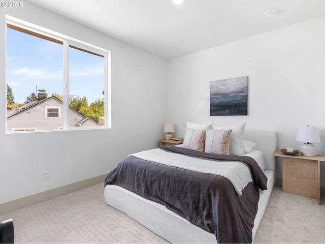 7694 N Montana Ave, Portland, OR 97217