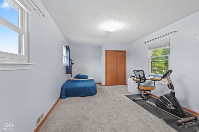 555 Hyannis Drive, Avon, IN 46123
