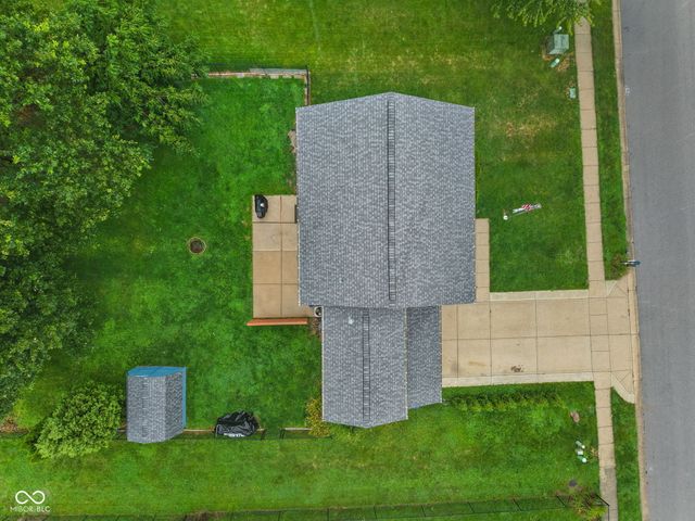 555 Hyannis Drive, Avon, IN 46123