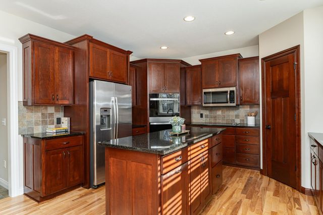 1520 Monterey Lane SW, Rochester, MN 55902