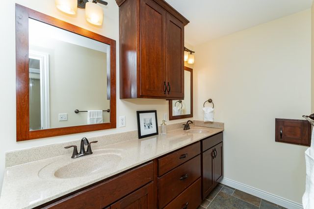 1520 Monterey Lane SW, Rochester, MN 55902