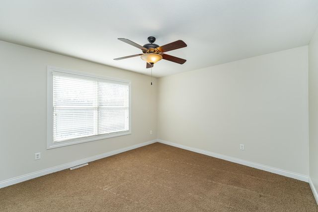 1520 Monterey Lane SW, Rochester, MN 55902