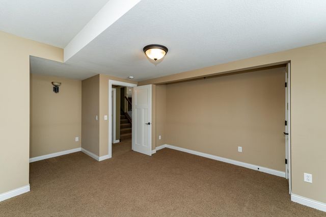 1520 Monterey Lane SW, Rochester, MN 55902