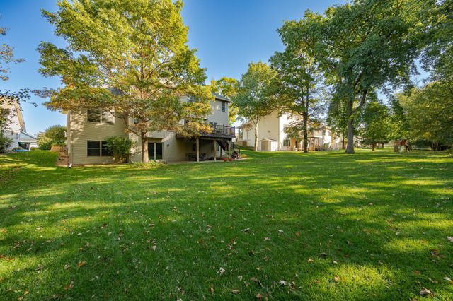 1520 Monterey Lane SW, Rochester, MN 55902