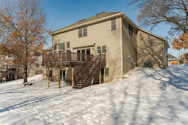 1520 Monterey Lane SW, Rochester, MN 55902