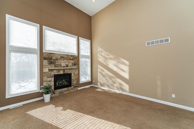 1520 Monterey Lane SW, Rochester, MN 55902