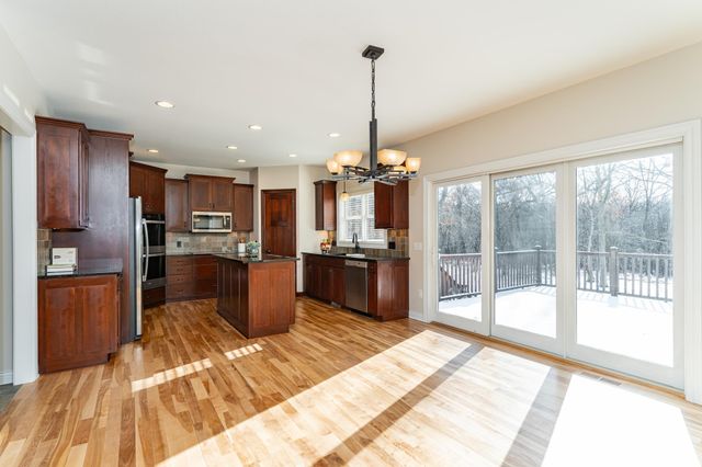 1520 Monterey Lane SW, Rochester, MN 55902