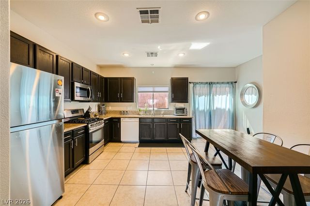 5593 Gold Mint Lane, Las Vegas, NV 89122