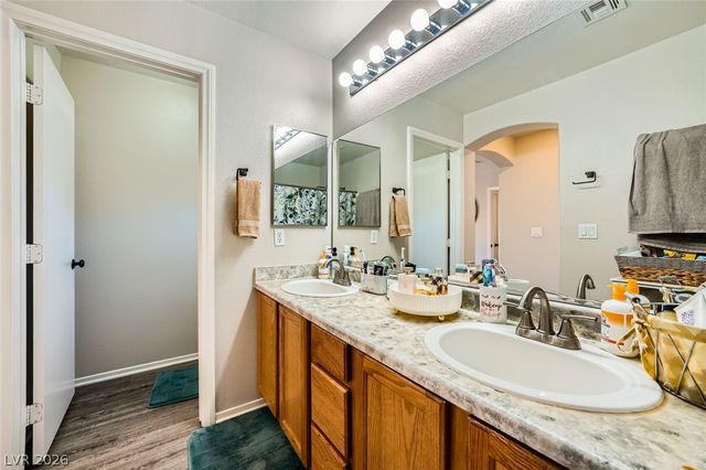 5593 Gold Mint Lane, Las Vegas, NV 89122