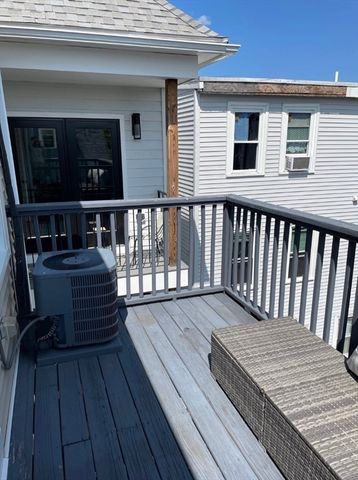258 Everett 3, Boston, MA 02128