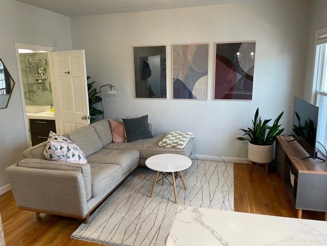 258 Everett 3, Boston, MA 02128
