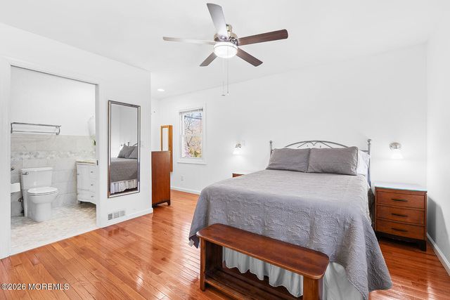 42 Lake Boulevard, Aberdeen, NJ 07747