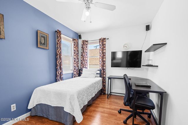 42 Lake Boulevard, Aberdeen, NJ 07747