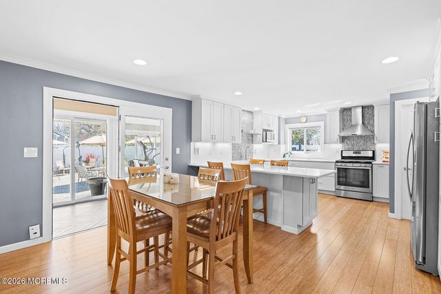 42 Lake Boulevard, Aberdeen, NJ 07747