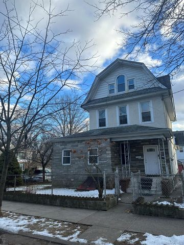 85-20 85th Road, Woodhaven, NY 11421