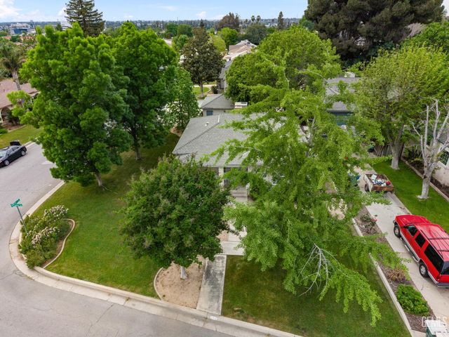 172 La Mesa Drive, Bakersfield, CA 93305