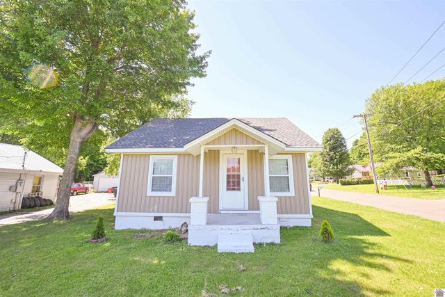 900 Backusburg Road, Mayfield, KY 42066