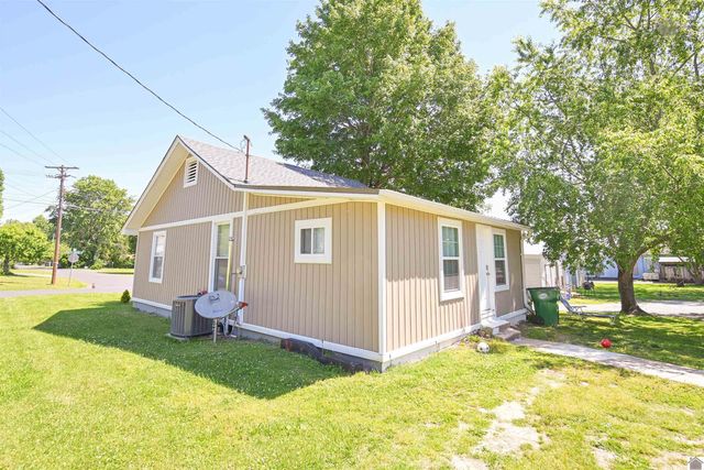 900 Backusburg Road, Mayfield, KY 42066