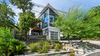 2211 New York Ave A, Austin, TX 78702