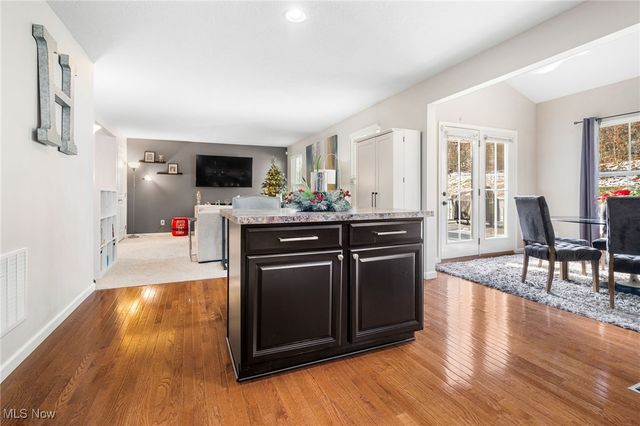 6533 Pine Bluff Avenue NE, Canton, OH 44721