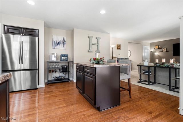 6533 Pine Bluff Avenue NE, Canton, OH 44721