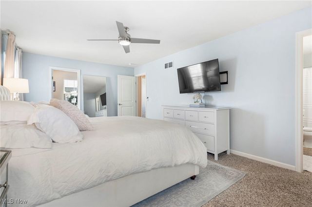 6533 Pine Bluff Avenue NE, Canton, OH 44721