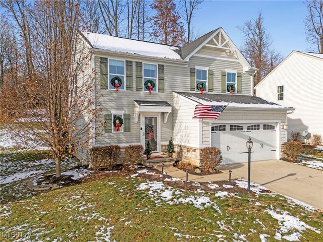 6533 Pine Bluff Avenue NE, Canton, OH 44721