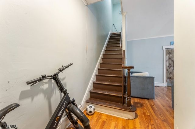 665 Grove St, Irvington Twp., NJ 07111