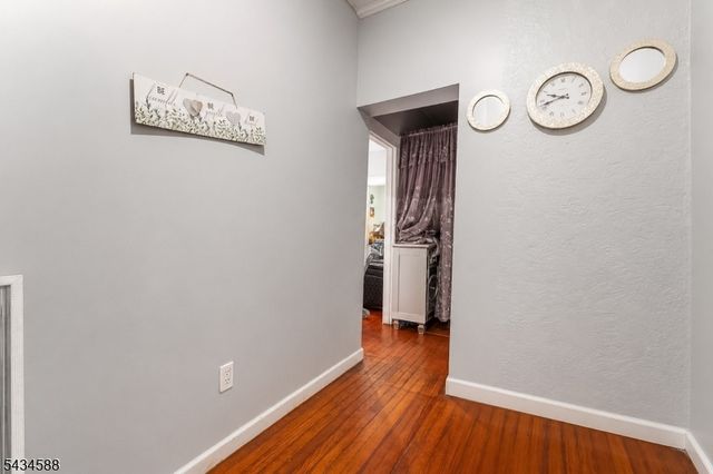 665 Grove St, Irvington Twp., NJ 07111