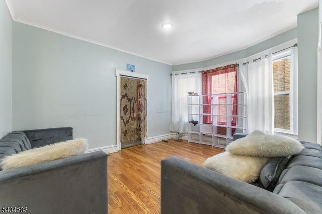 665 Grove St, Irvington Twp., NJ 07111