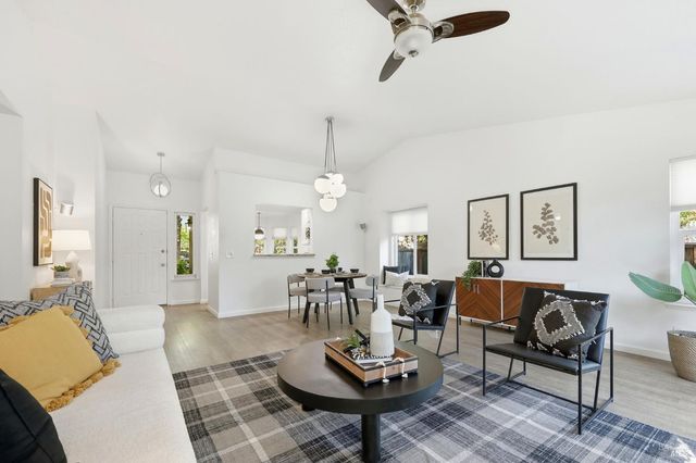 198 Valencia Way, Windsor, CA 95492