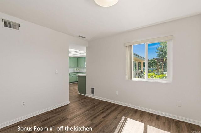 510 Burgasia Path, El Cajon, CA 92019