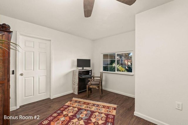 510 Burgasia Path, El Cajon, CA 92019