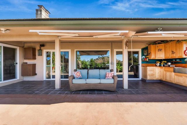 510 Burgasia Path, El Cajon, CA 92019