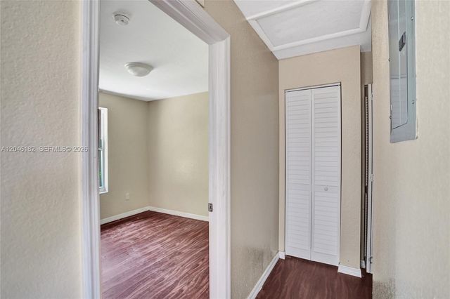 727 22nd St B, West Palm Beach, FL 33407