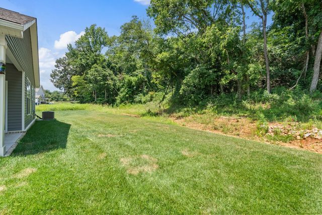 1145 Ross Farms Blvd, Clarksville, TN 37043