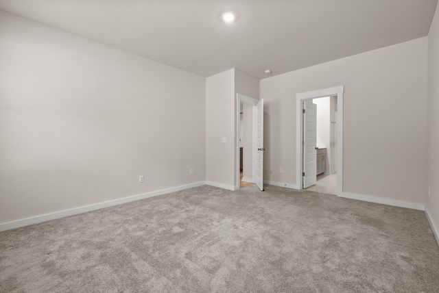 1145 Ross Farms Blvd, Clarksville, TN 37043