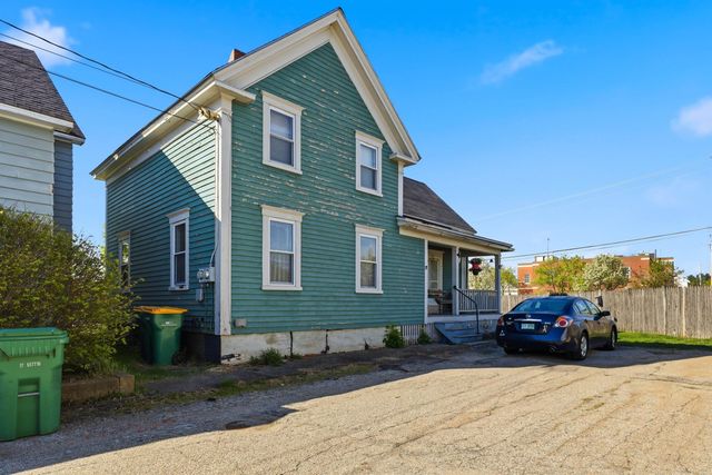 7 Wallace Street, Rochester, NH 03839