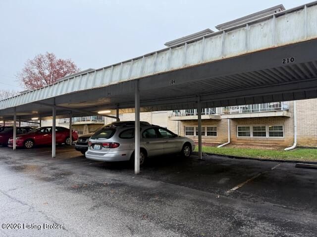 4180 Lyndon Way UNIT 210, Louisville, KY 40207